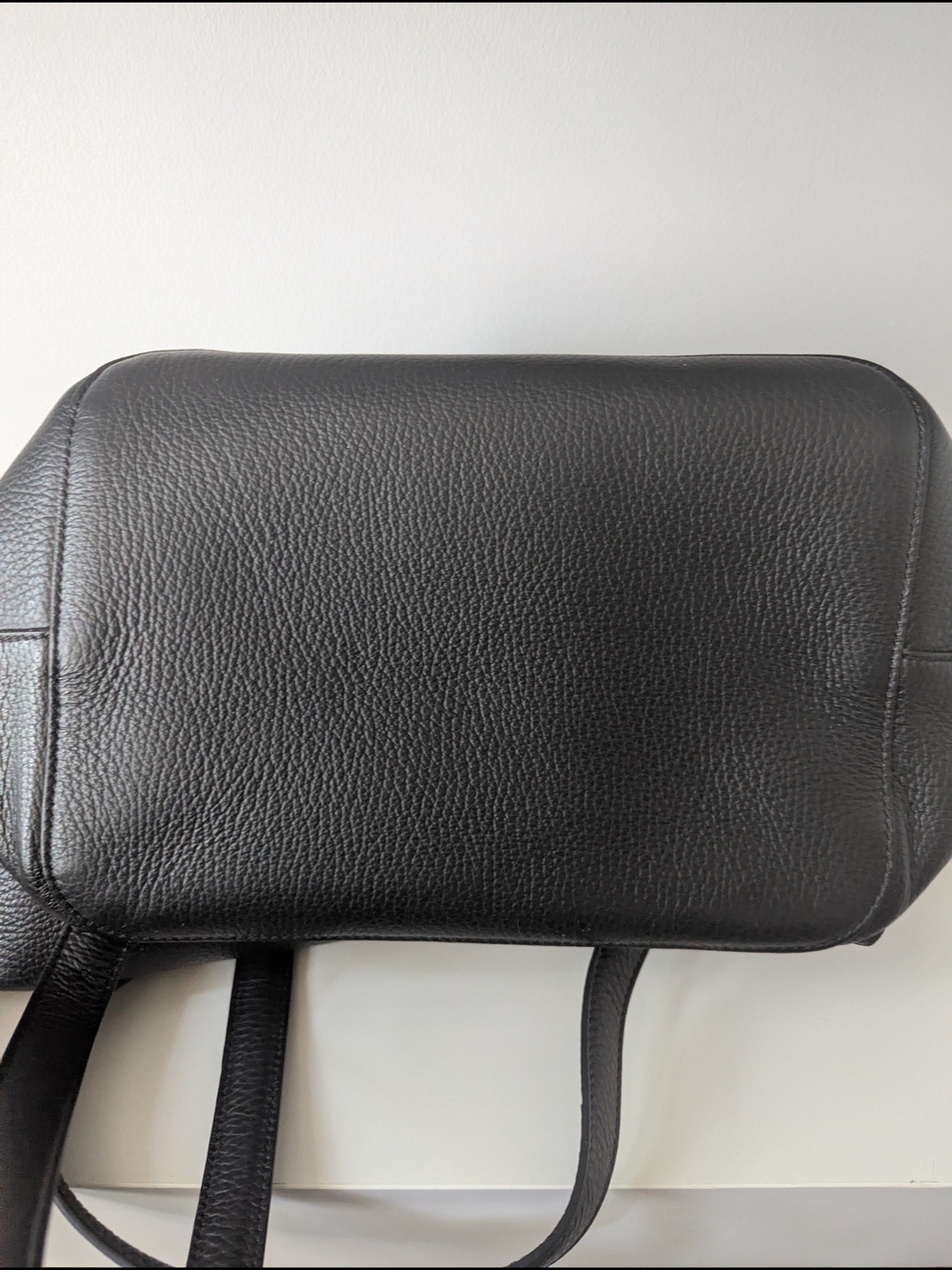 Cuyana 13" Black Pebbled Leather Backpack - Picture 5 of 6